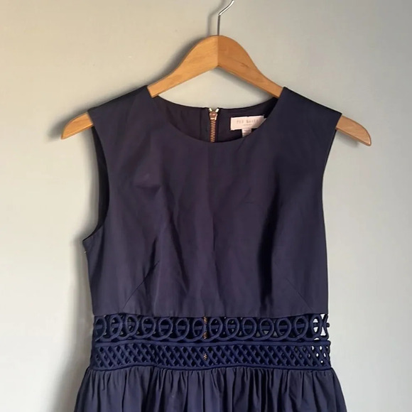 TED BAKER Dayzey Lace Paneled Dress - Picture 8 of 16